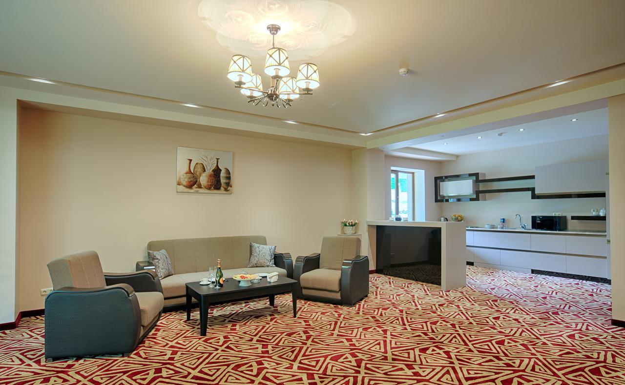 Aghveran Ararat Resort Hotel Arzakan Exterior photo