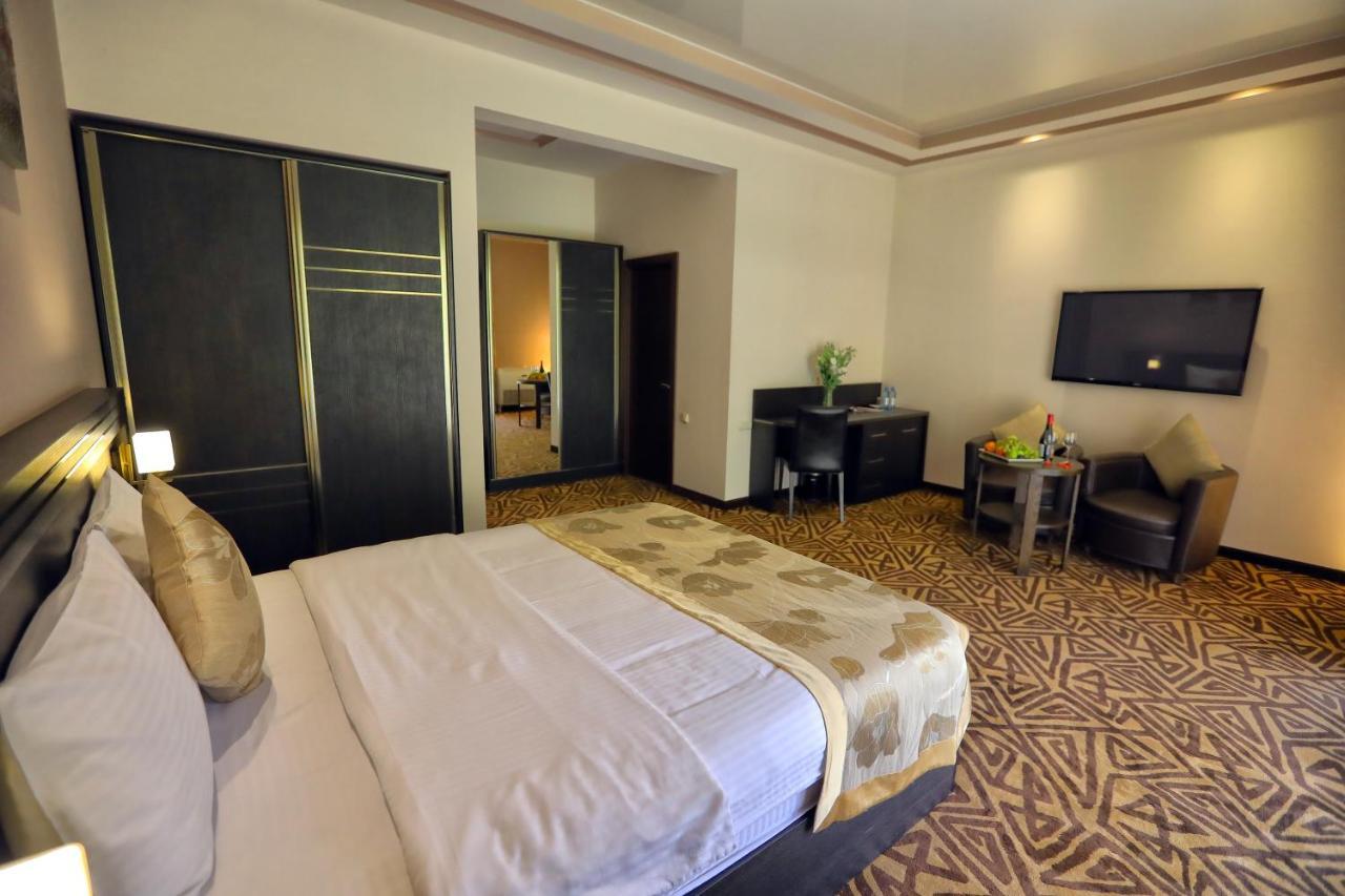 Aghveran Ararat Resort Hotel Arzakan Exterior photo